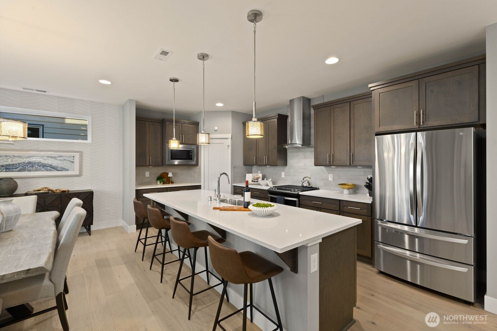 13409 Edmunds Parkway Property Photo 10