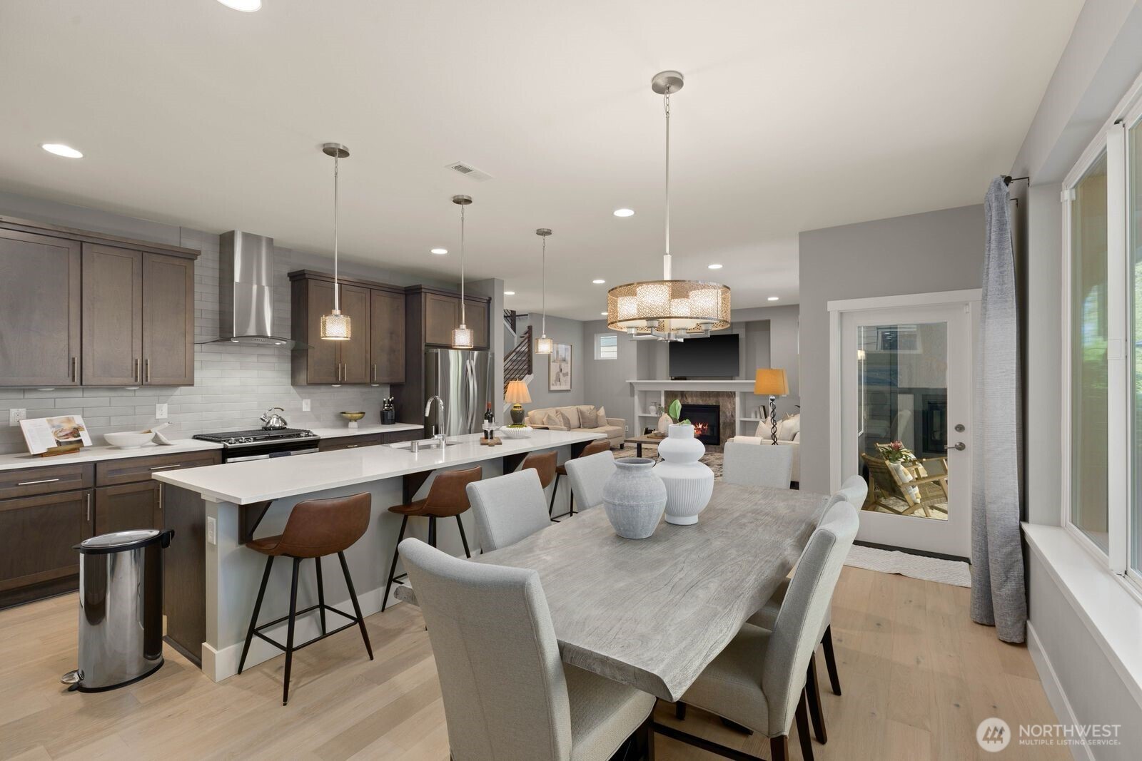13409 Edmunds Parkway Property Photo 12