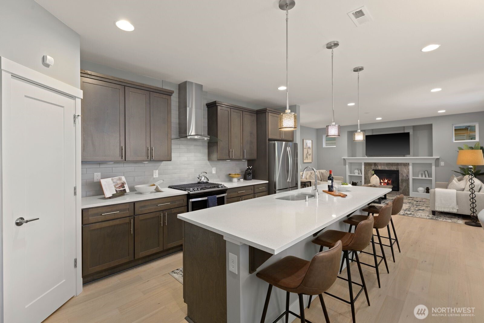 13409 Edmunds Parkway Property Photo 13