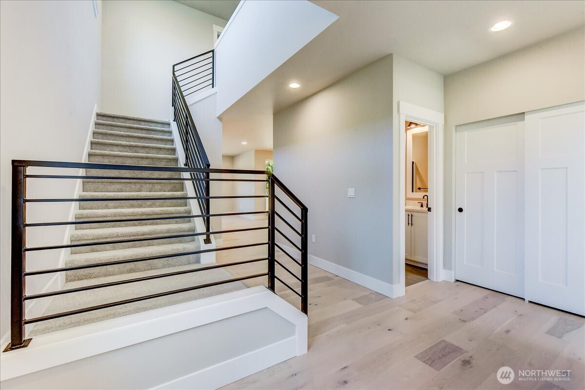15530 2nd Place Mg 16 Property Photo 6