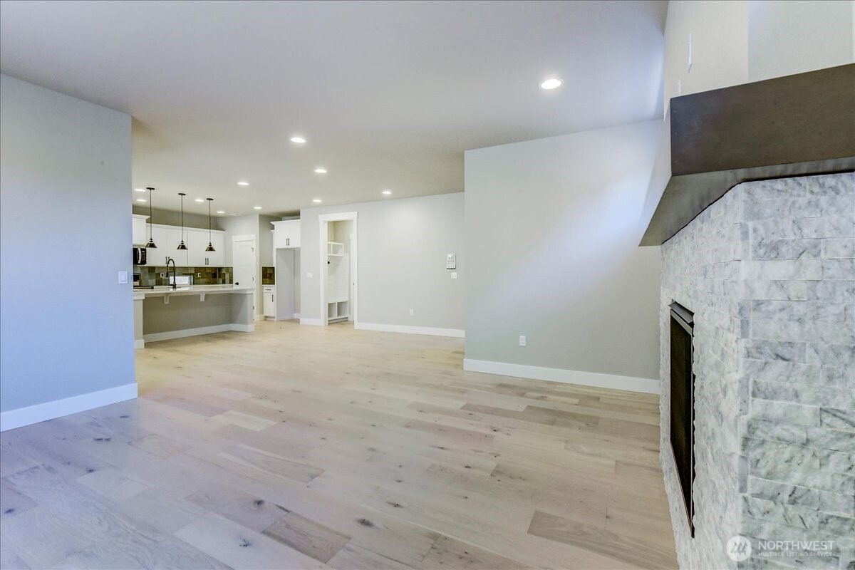 15530 2nd Place Mg 16 Property Photo 10