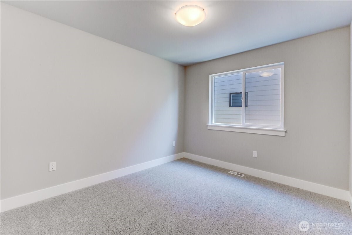 15530 2nd Place Mg 16 Property Photo 25