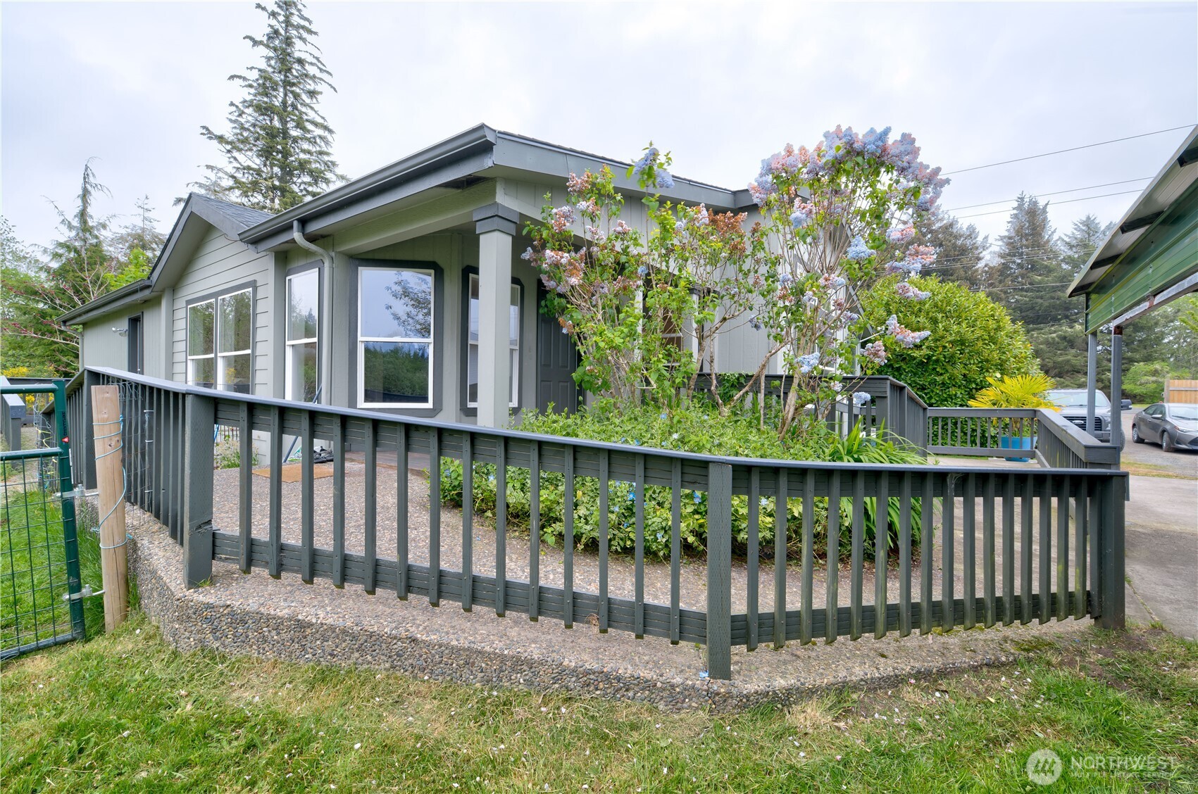 10419 Sandridge Road Property Photo 4
