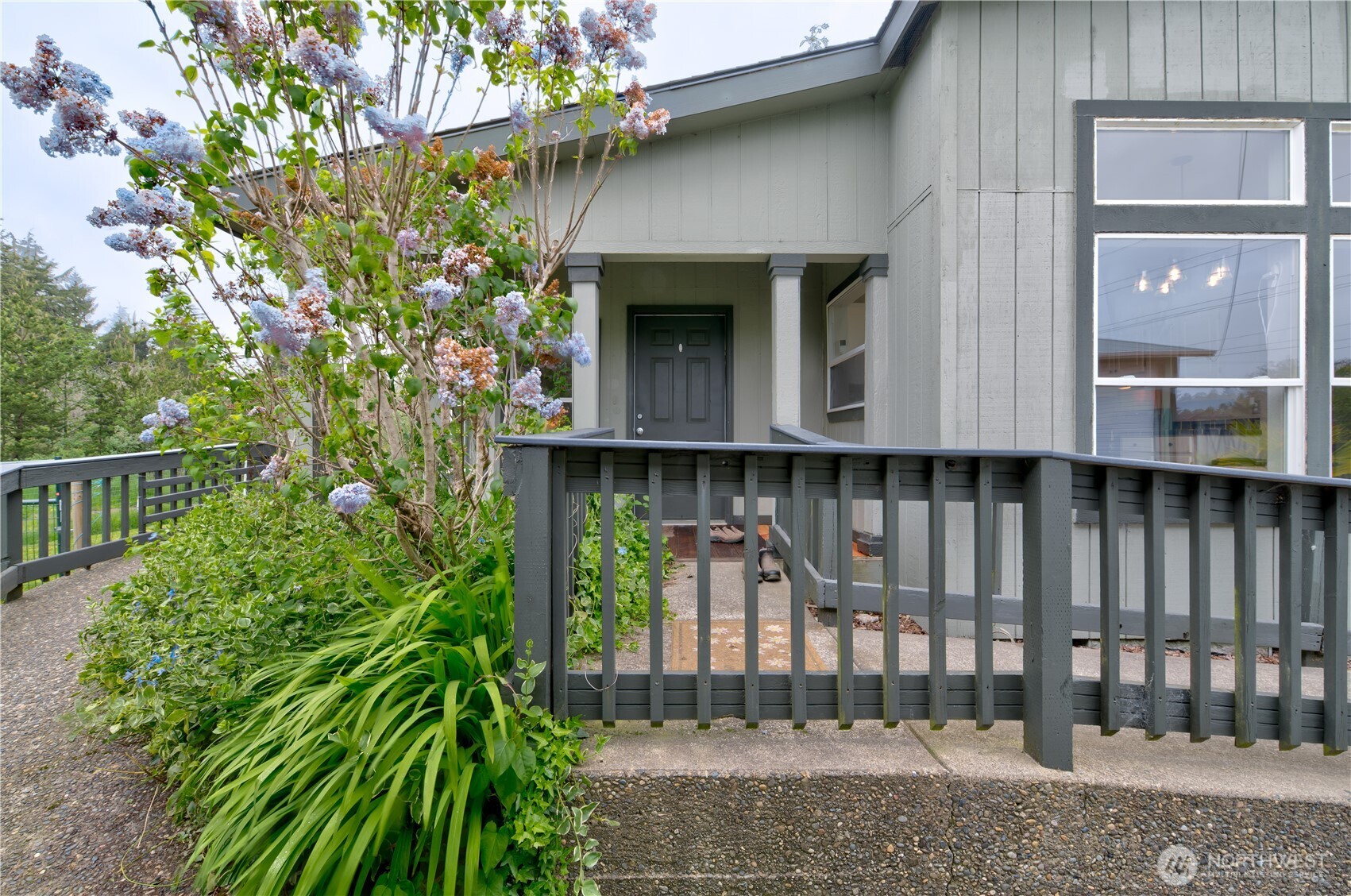 10419 Sandridge Road Property Photo 6