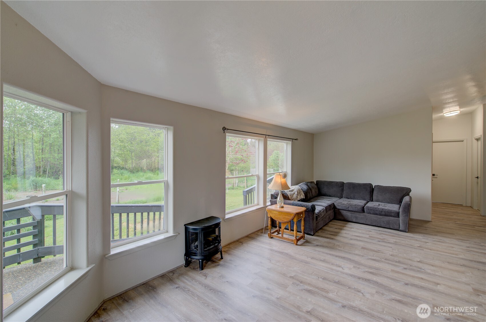 10419 Sandridge Road Property Photo 8