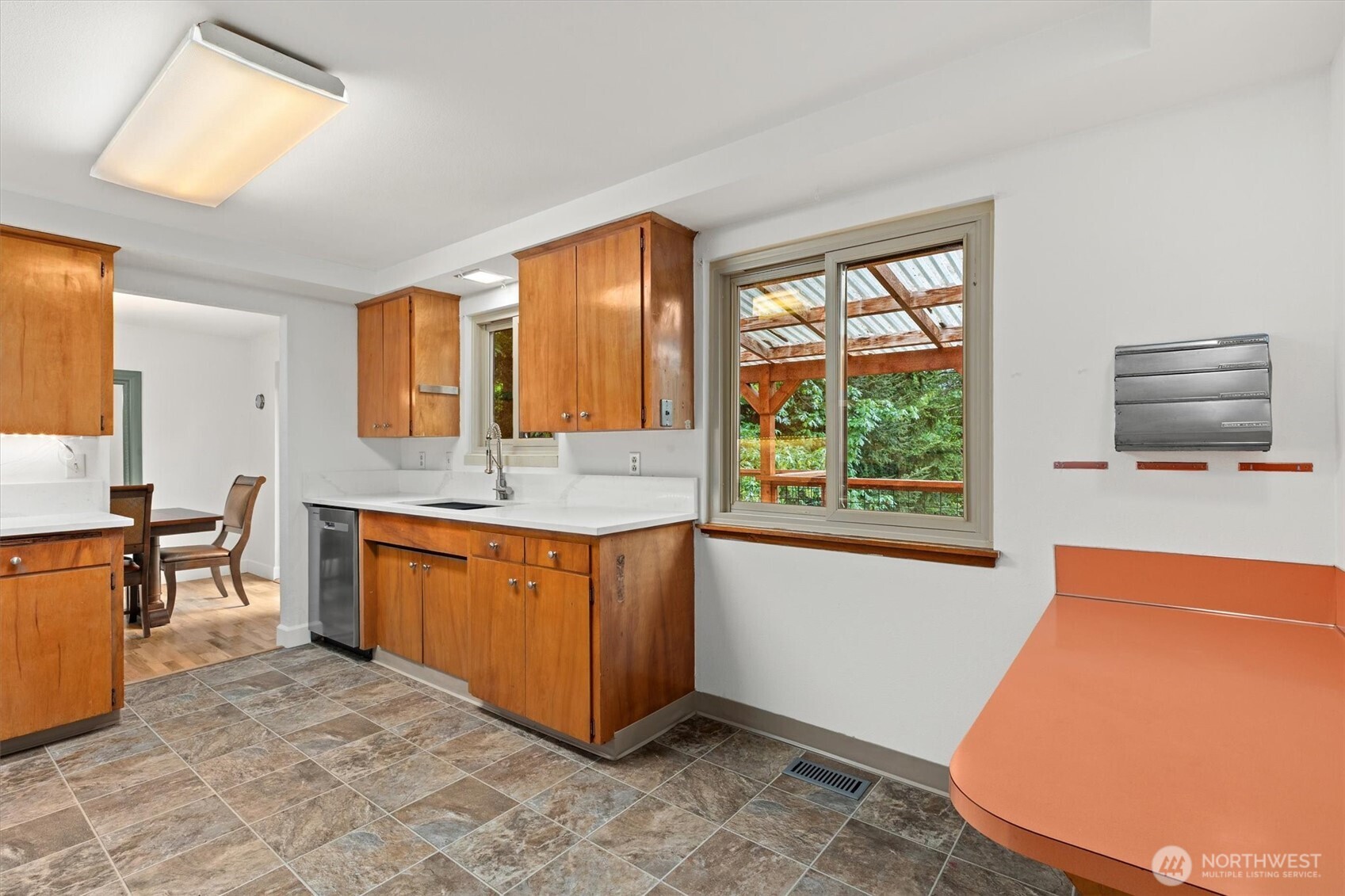 510 Frederick Street Property Photo 6