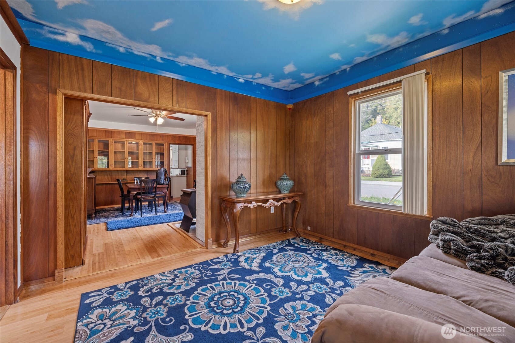 7362 N Superior Avenue Property Photo 13