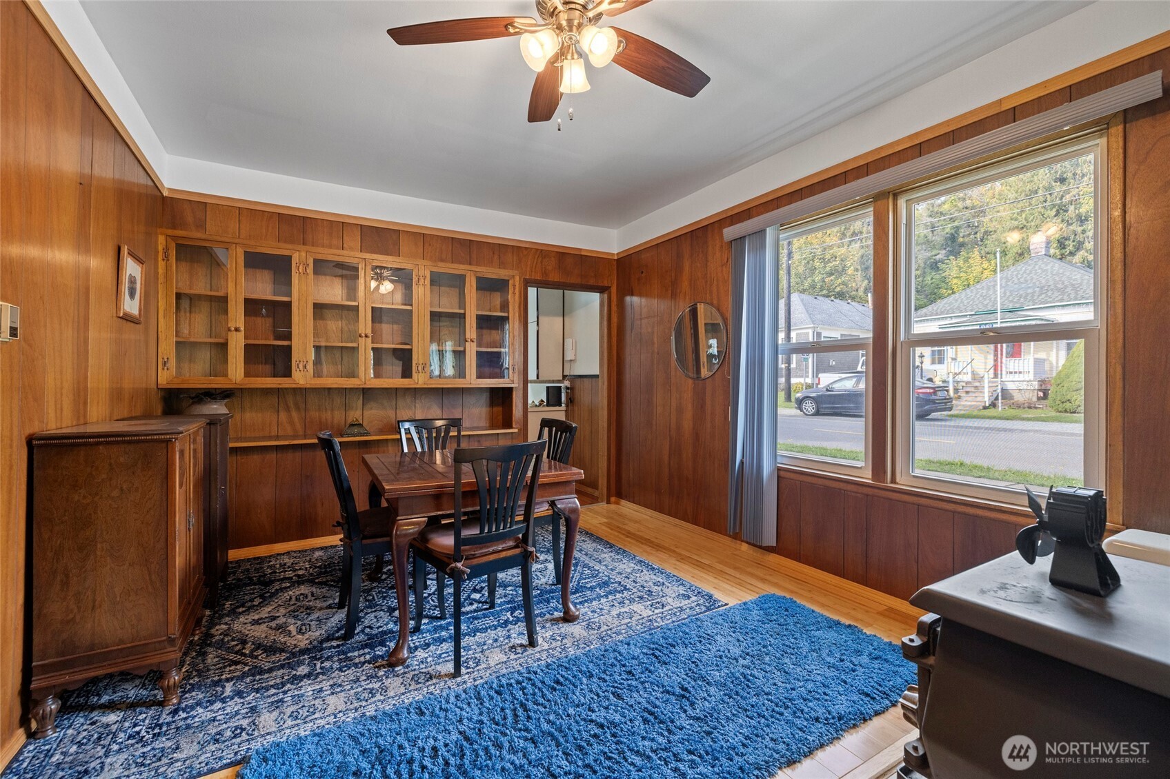 7362 N Superior Avenue Property Photo 15