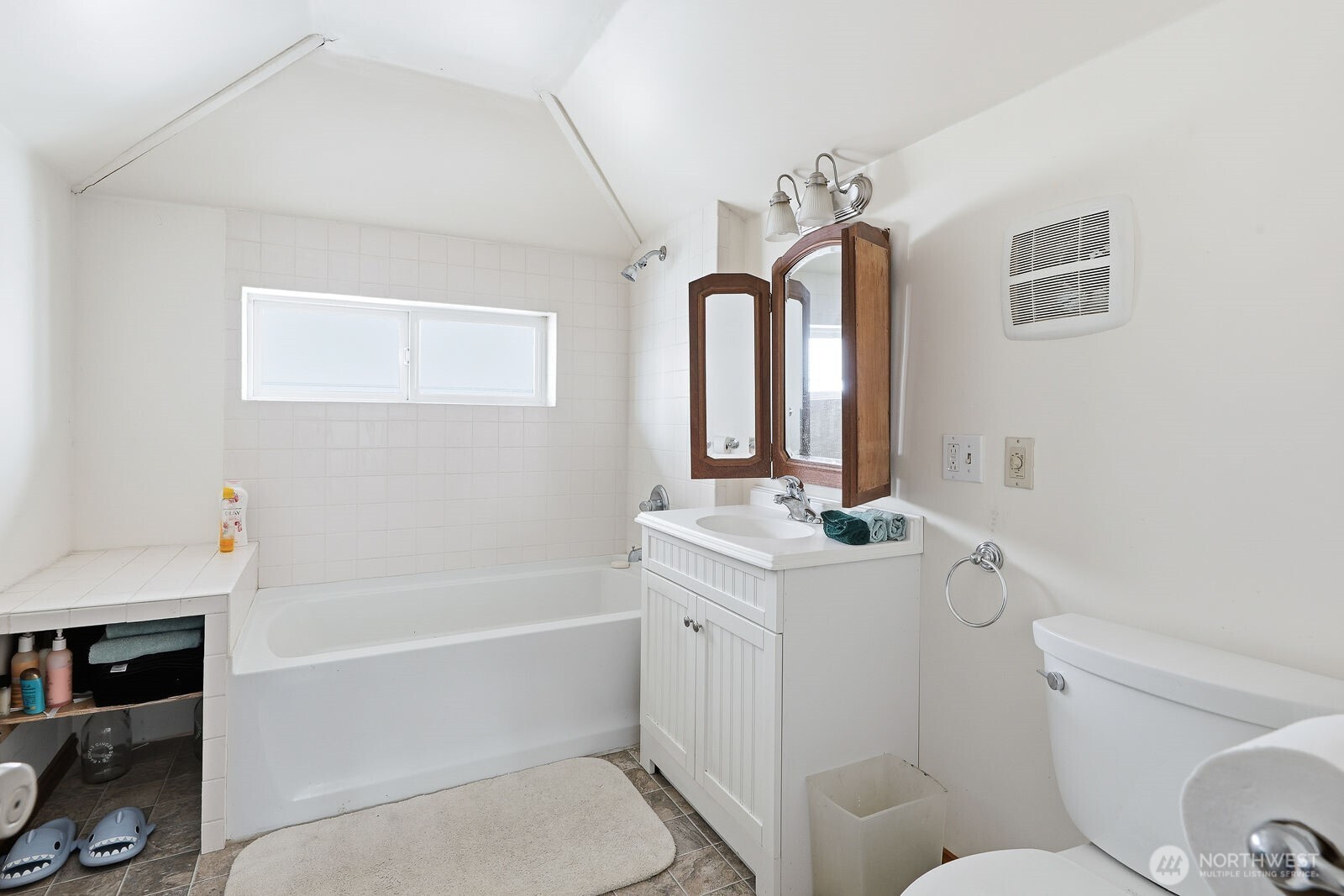 211 14th Avenue Property Photo 24