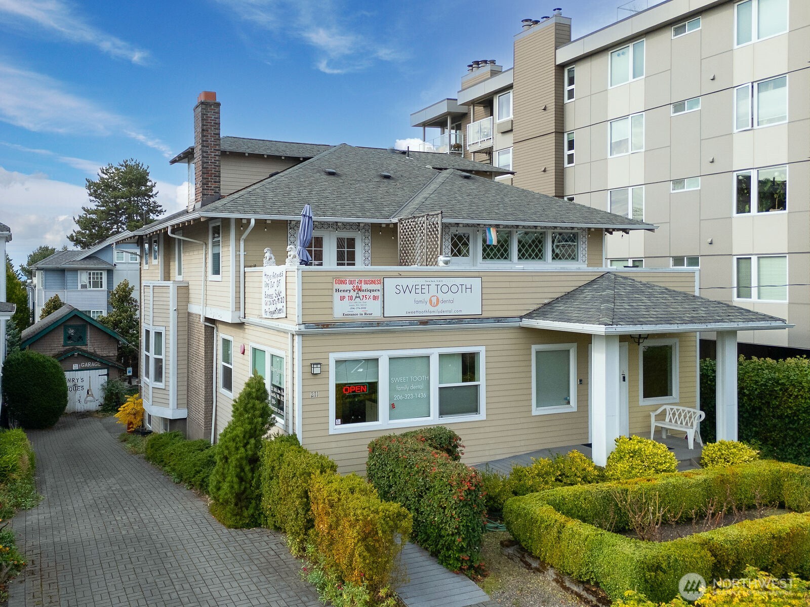 211 14th Avenue Property Photo 32