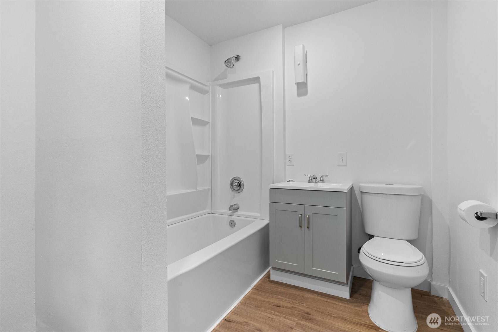 42 N First Street Property Photo 15