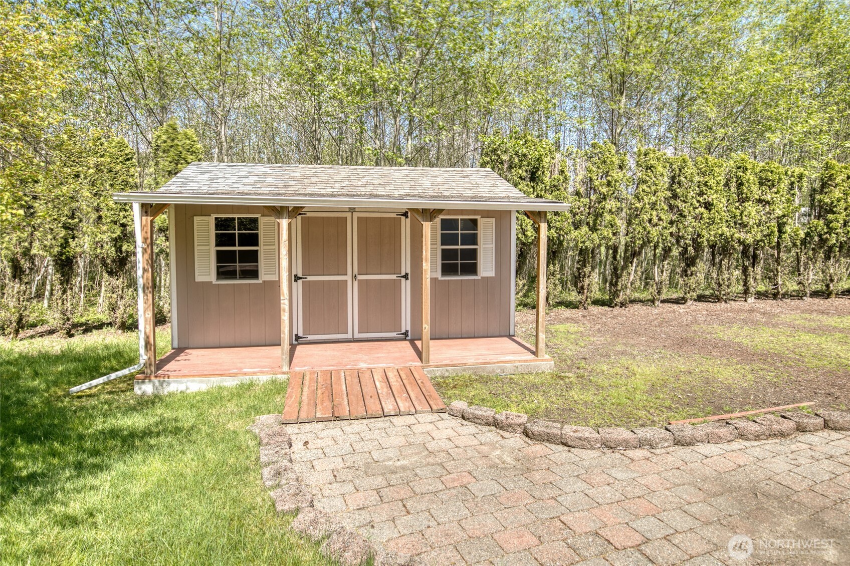 71 Roup Road Property Photo 11