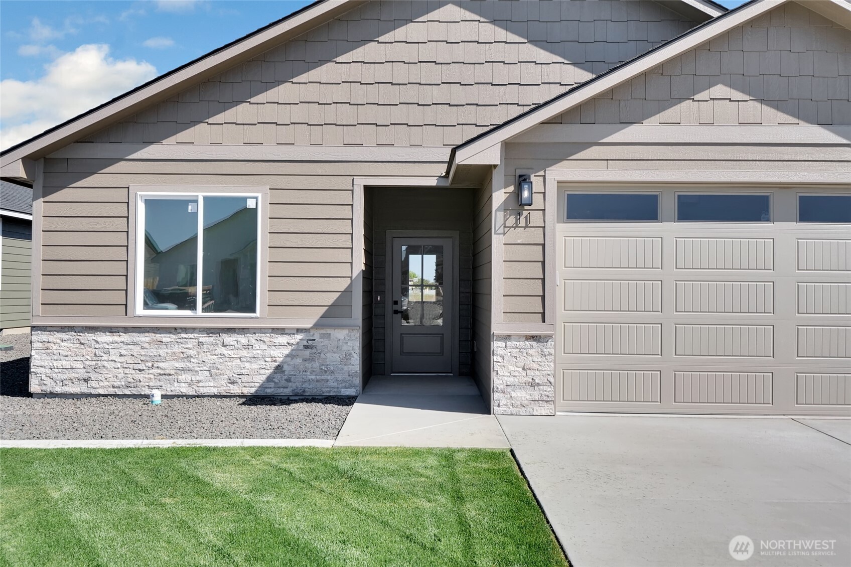 11 Parkside Loop Property Photo 8