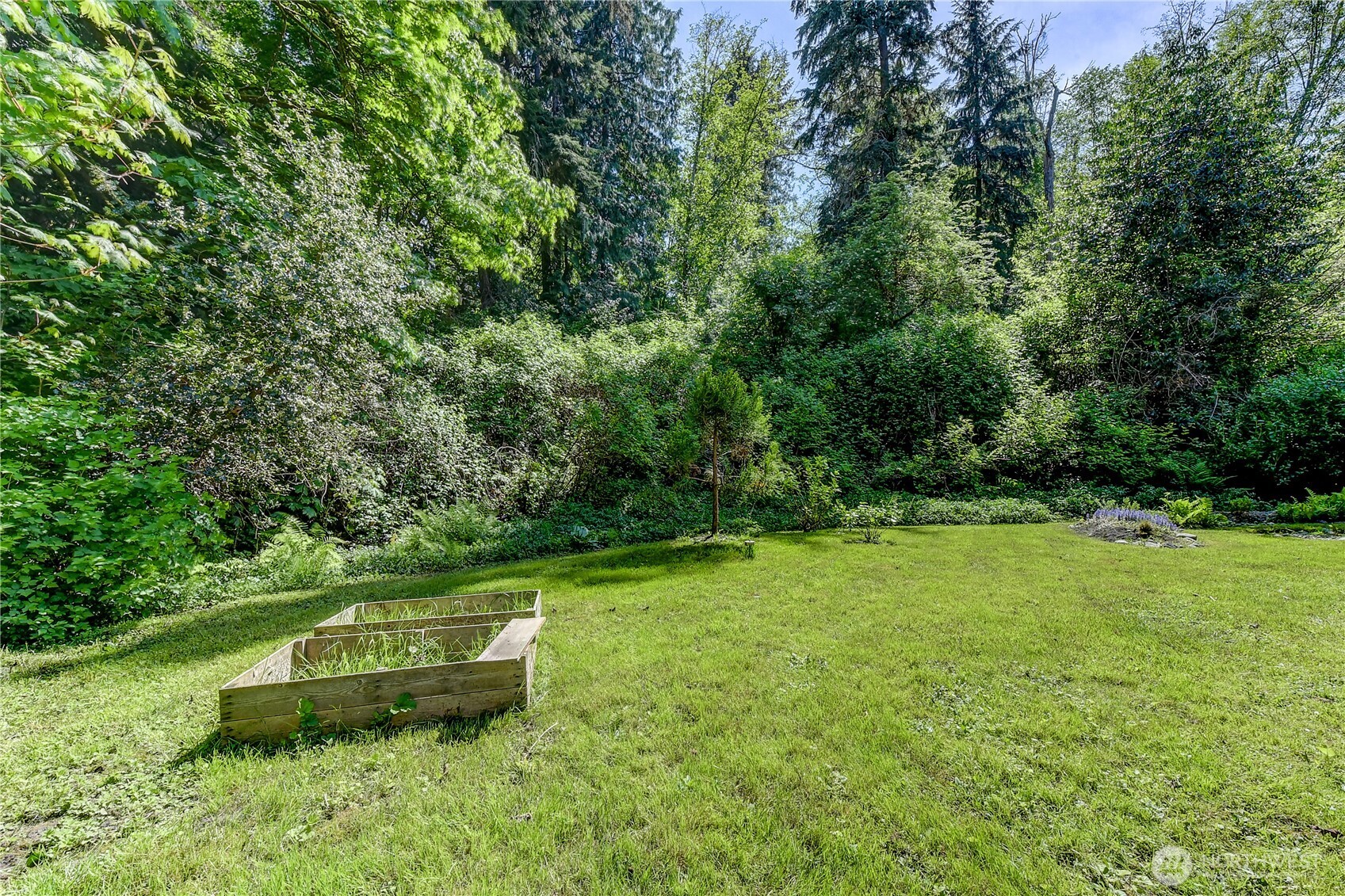 1010 Main Street Property Photo 17