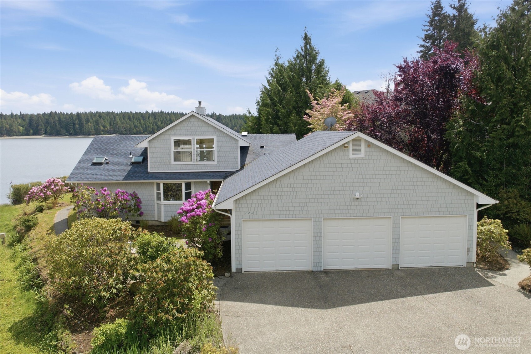 120 E Old Winery Rd Property Photo 2