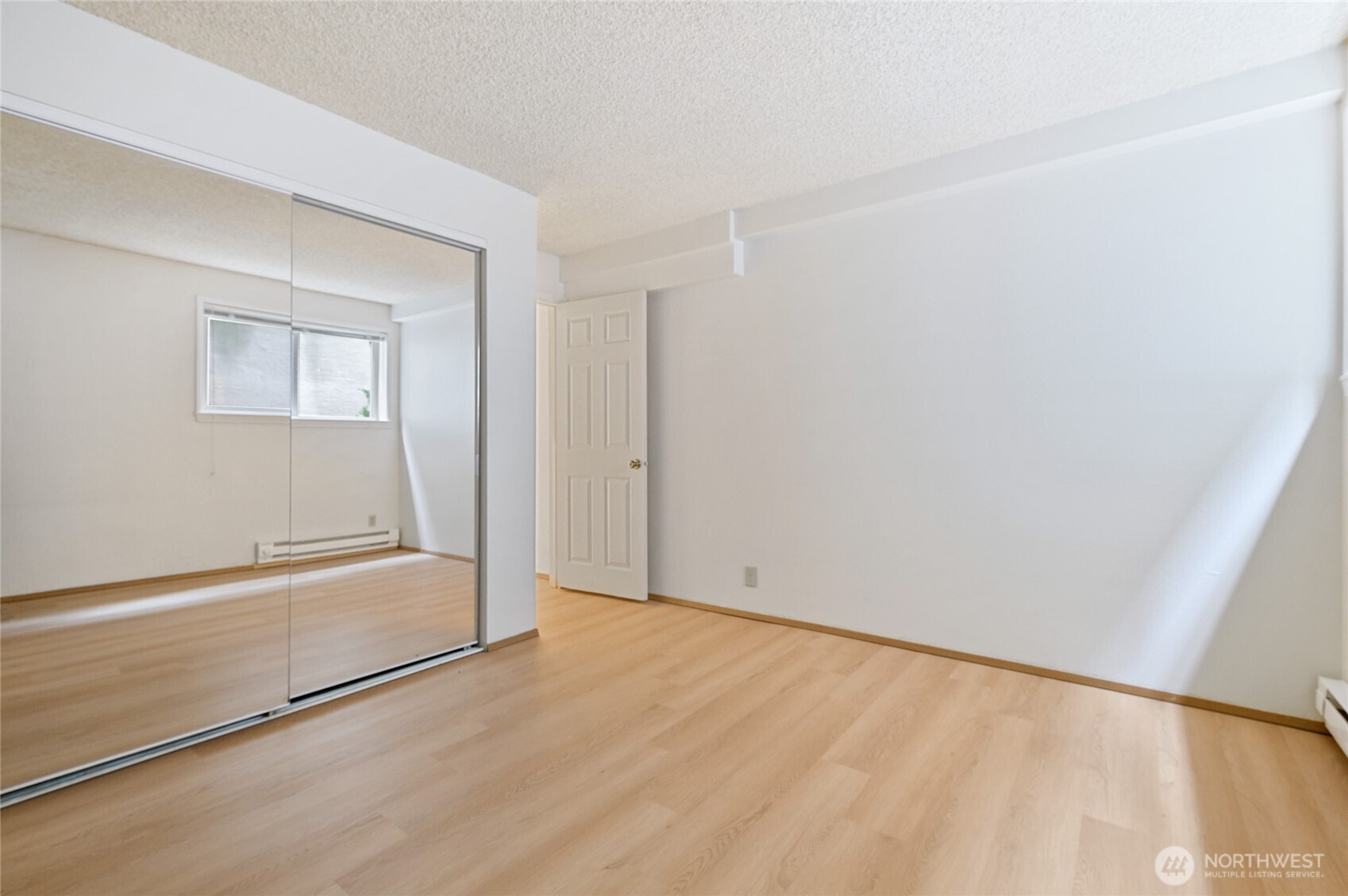 2318 Yale Avenue Property Photo 8