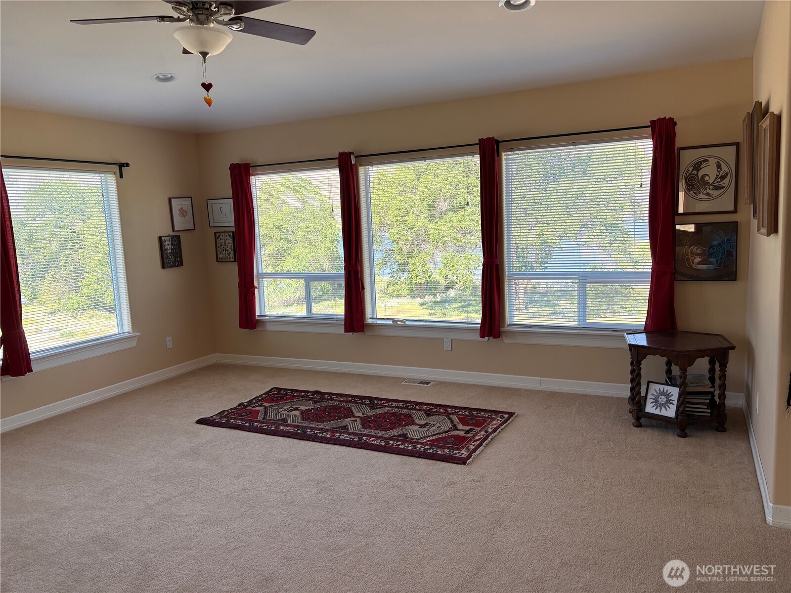 582 River Drive Property Photo 13