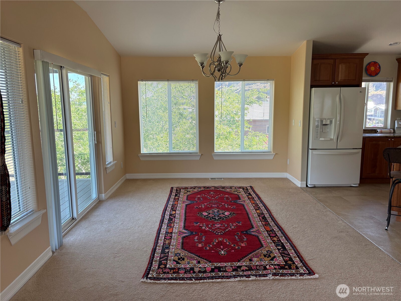 582 River Drive Property Photo 18