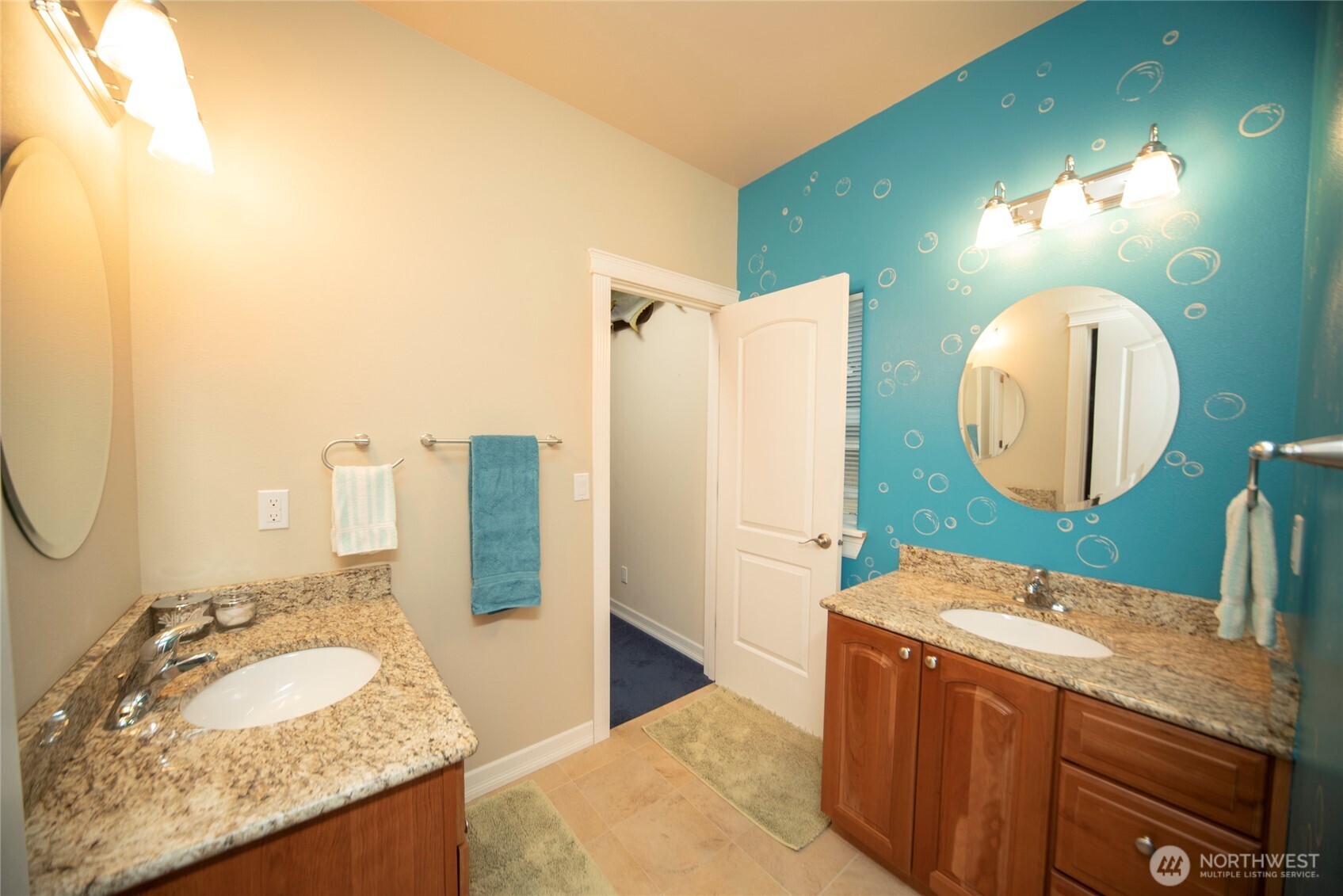 582 River Drive Property Photo 26