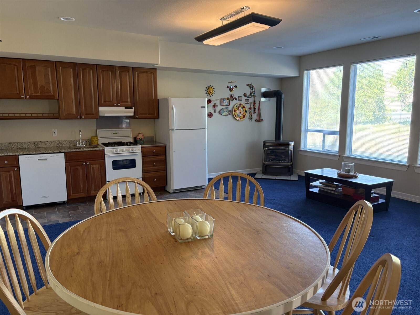 582 River Drive Property Photo 36