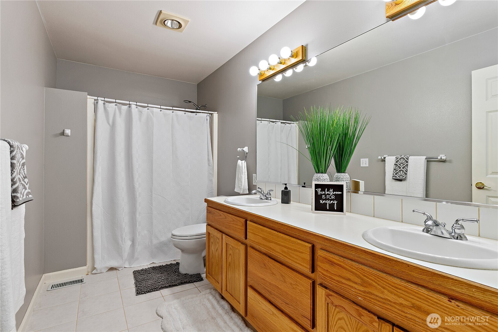 15827 33rd Avenue Ct Property Photo 27