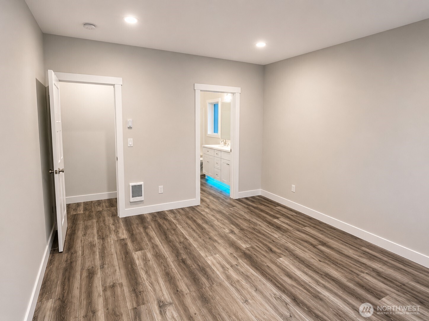 364 Sextans Avenue Property Photo 6