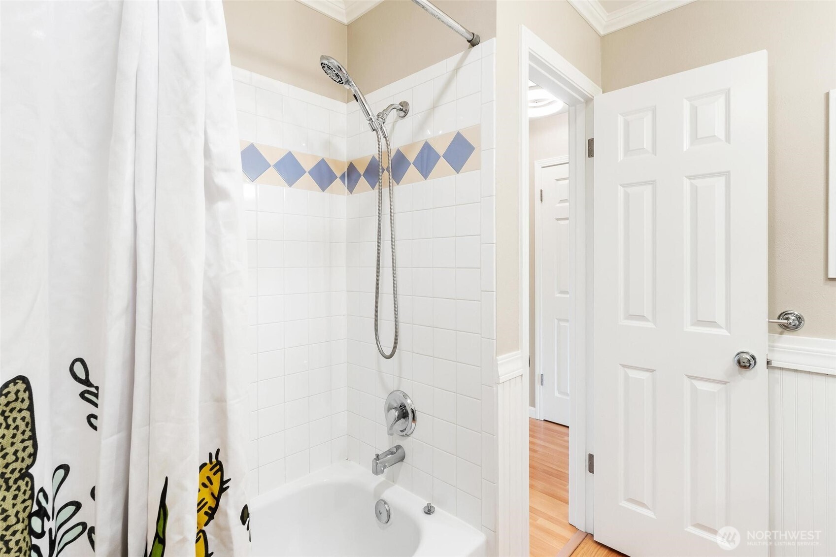 1110 5th Avenue 402 Property Photo 17