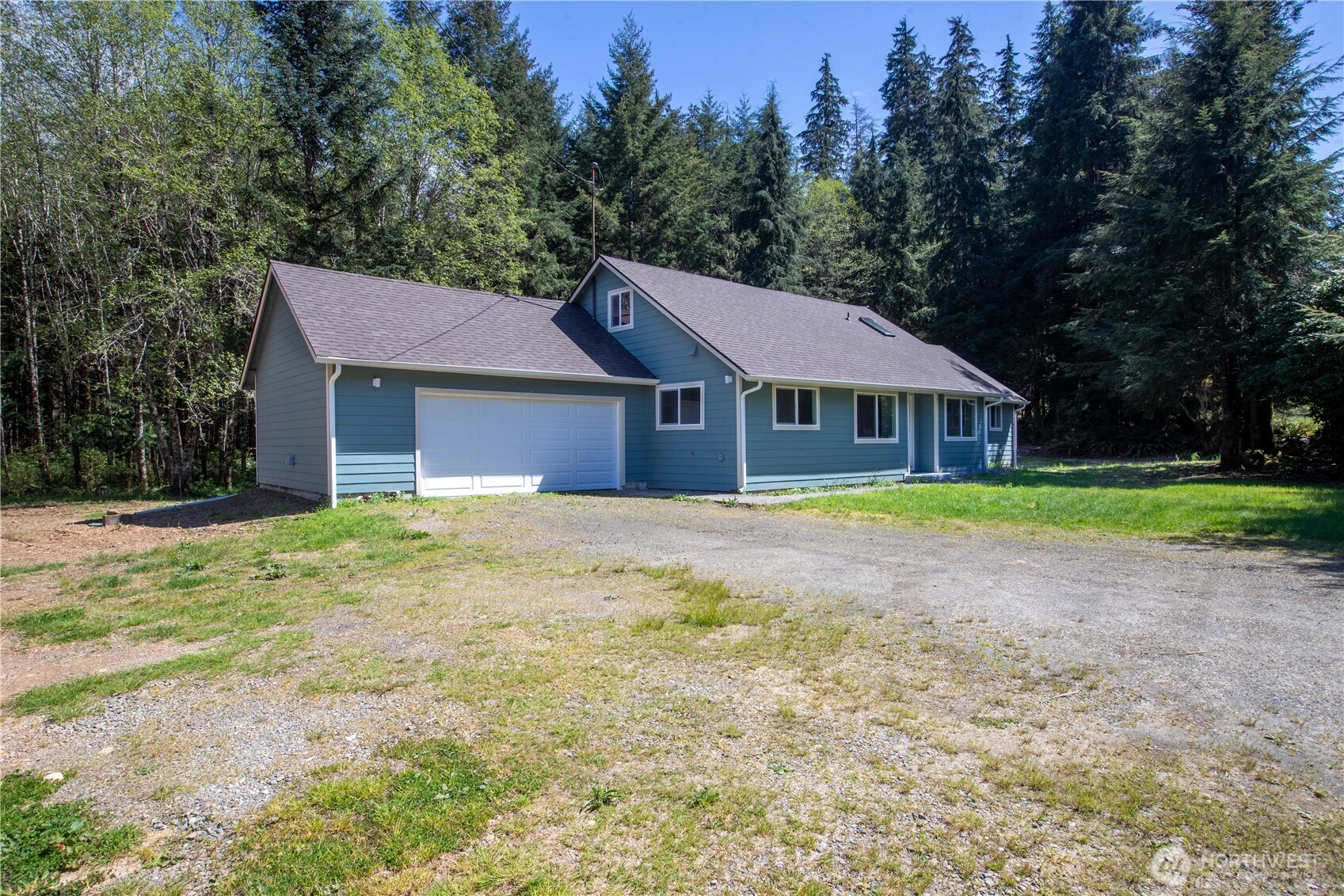 4858 Us Highway 101 Property Photo 2