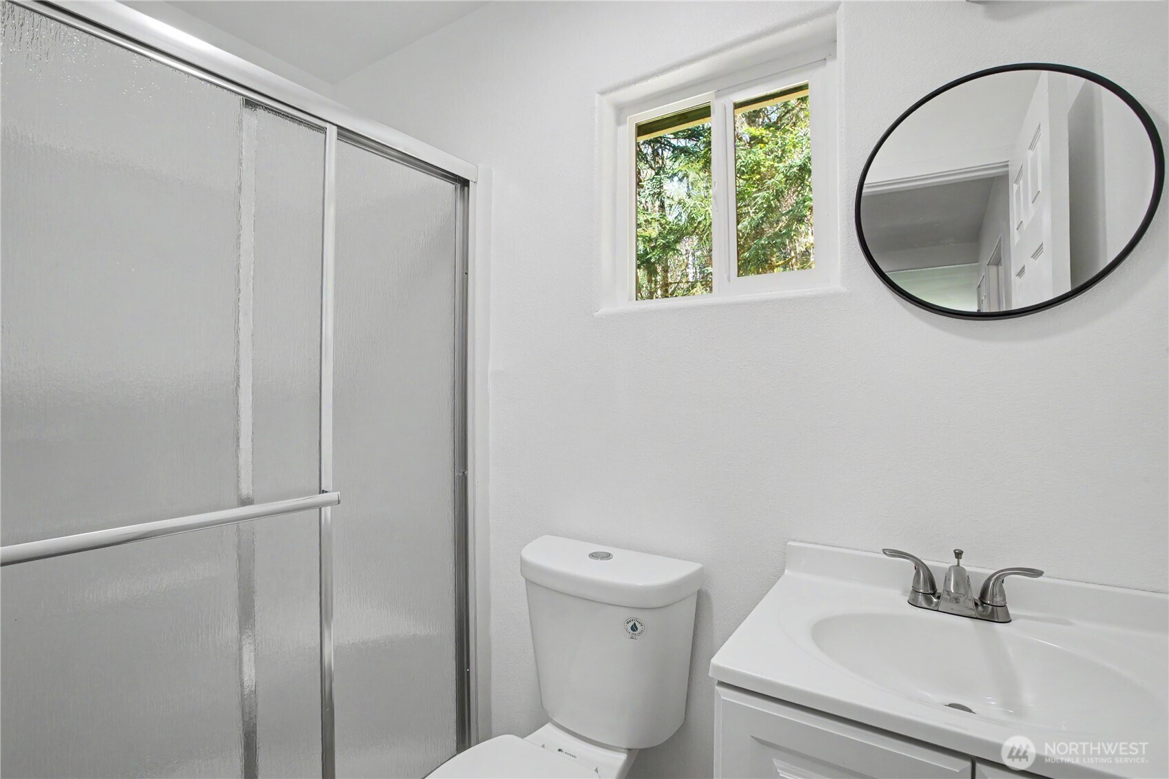 4858 Us Highway 101 Property Photo 11
