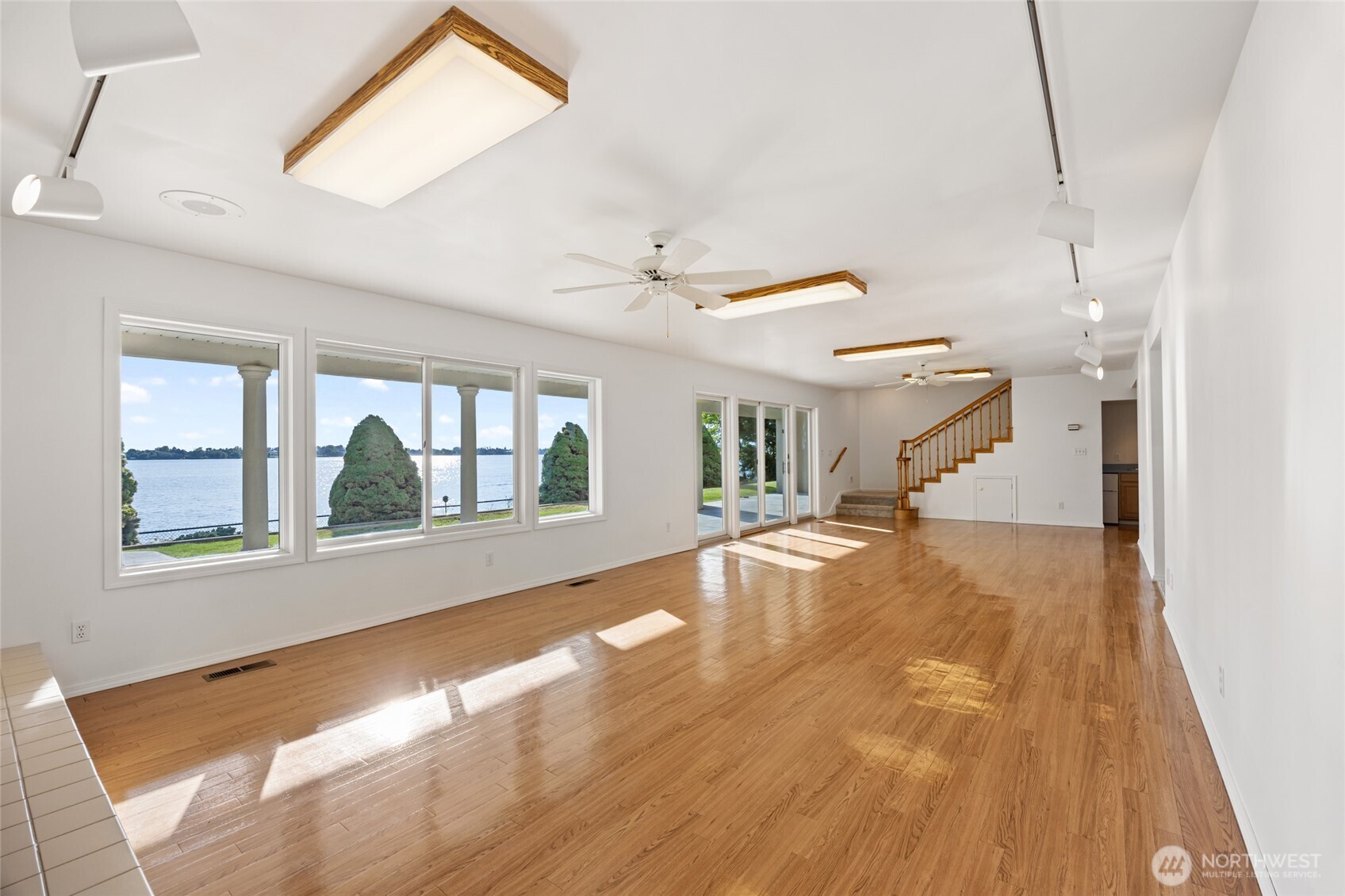 1782 Valley Road Property Photo 24