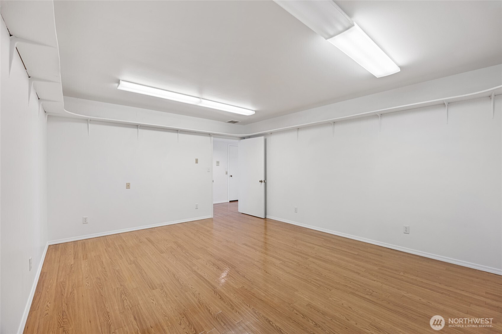 1782 Valley Road Property Photo 28
