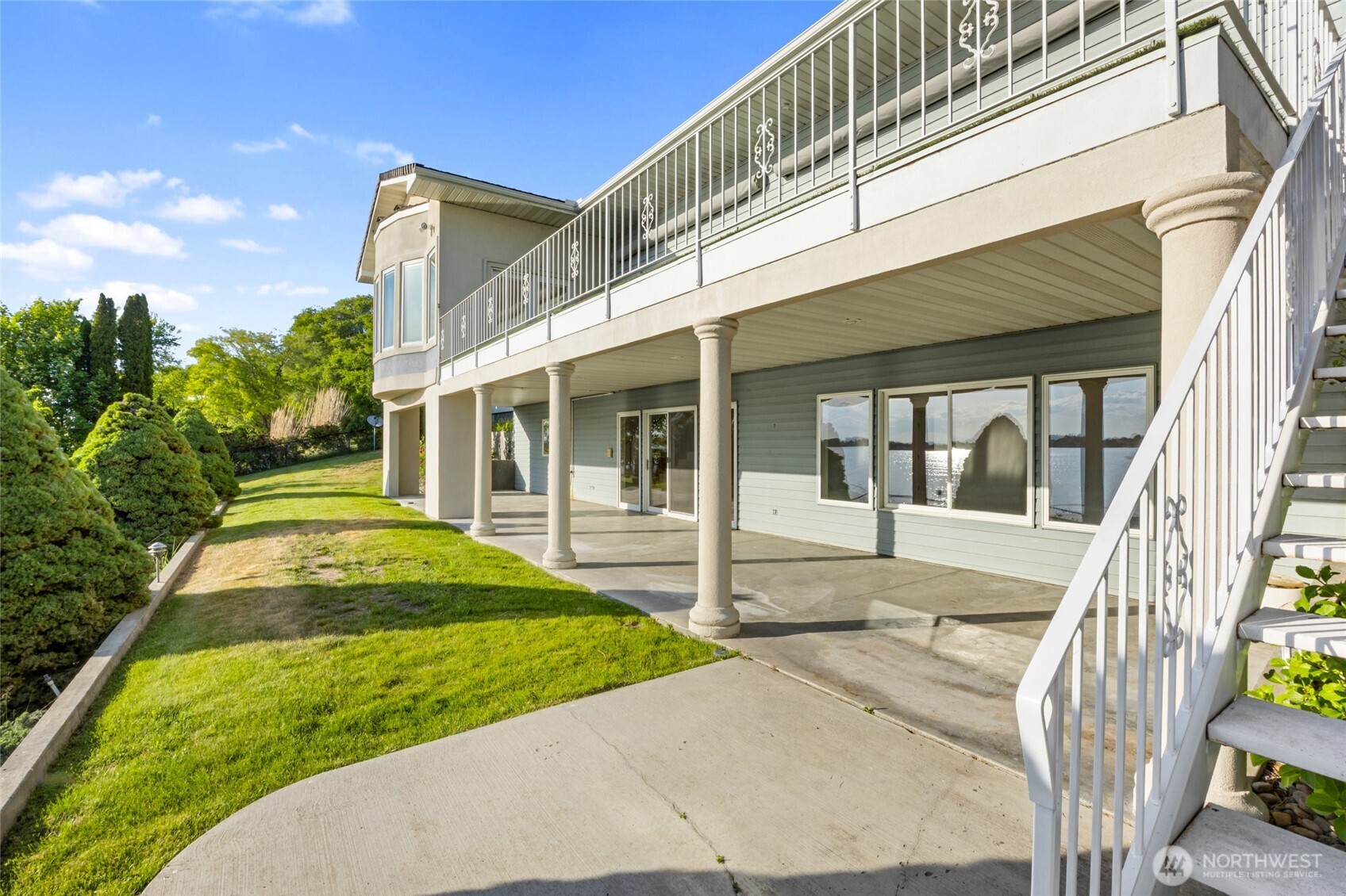 1782 Valley Road Property Photo 32