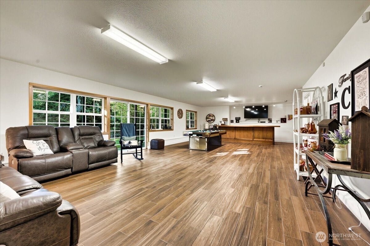 12811 Kapowsin Highlands Drive Property Photo 31