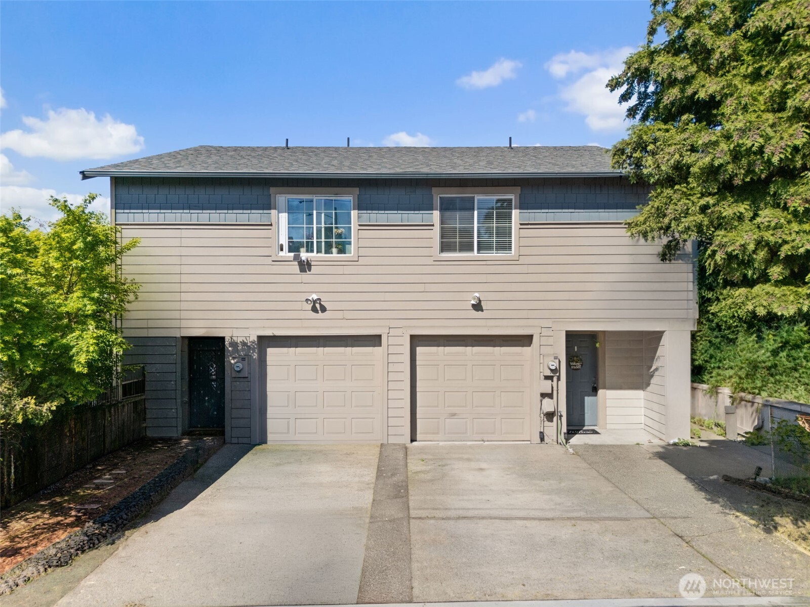 4560 S Puget Sound Avenue Property Photo 1