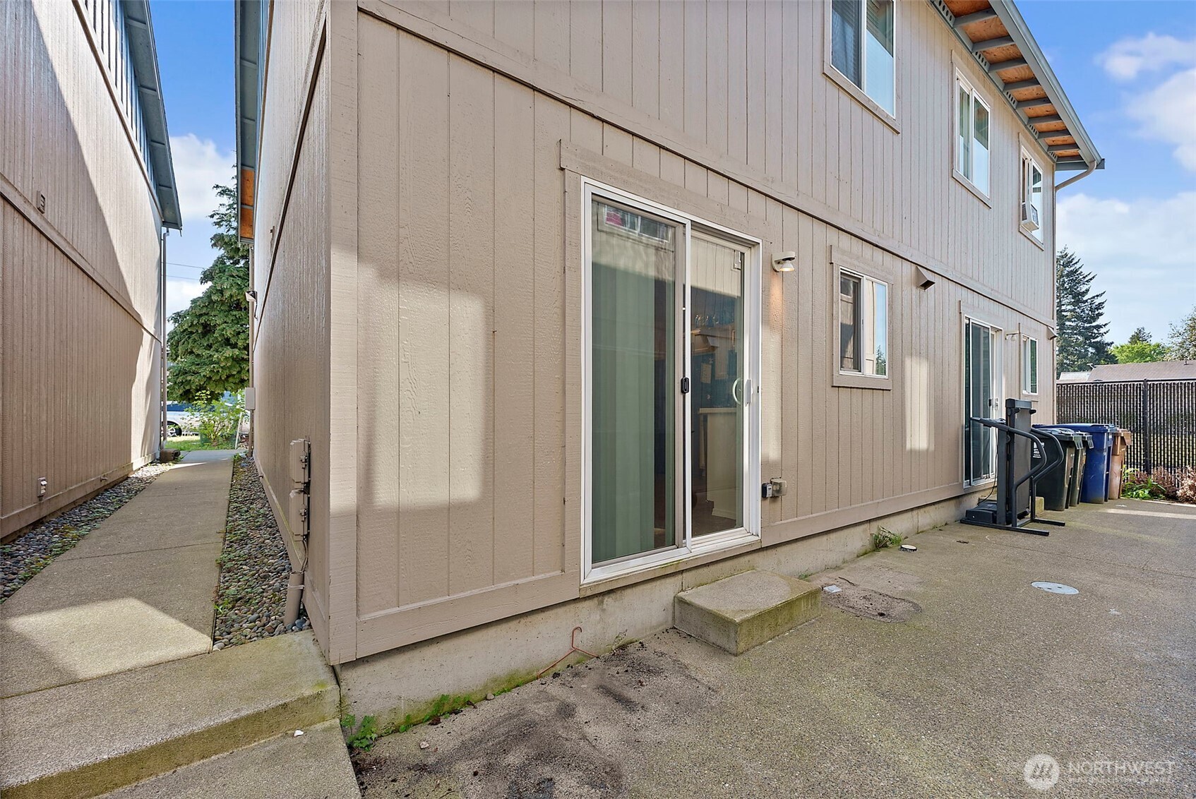 4560 S Puget Sound Avenue Property Photo 15