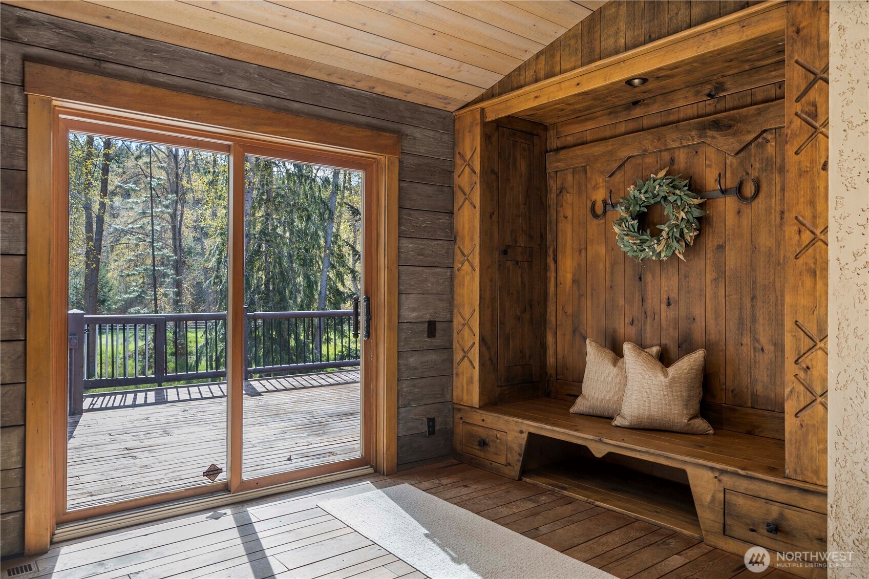 3431 Teanaway Road Property Photo 9