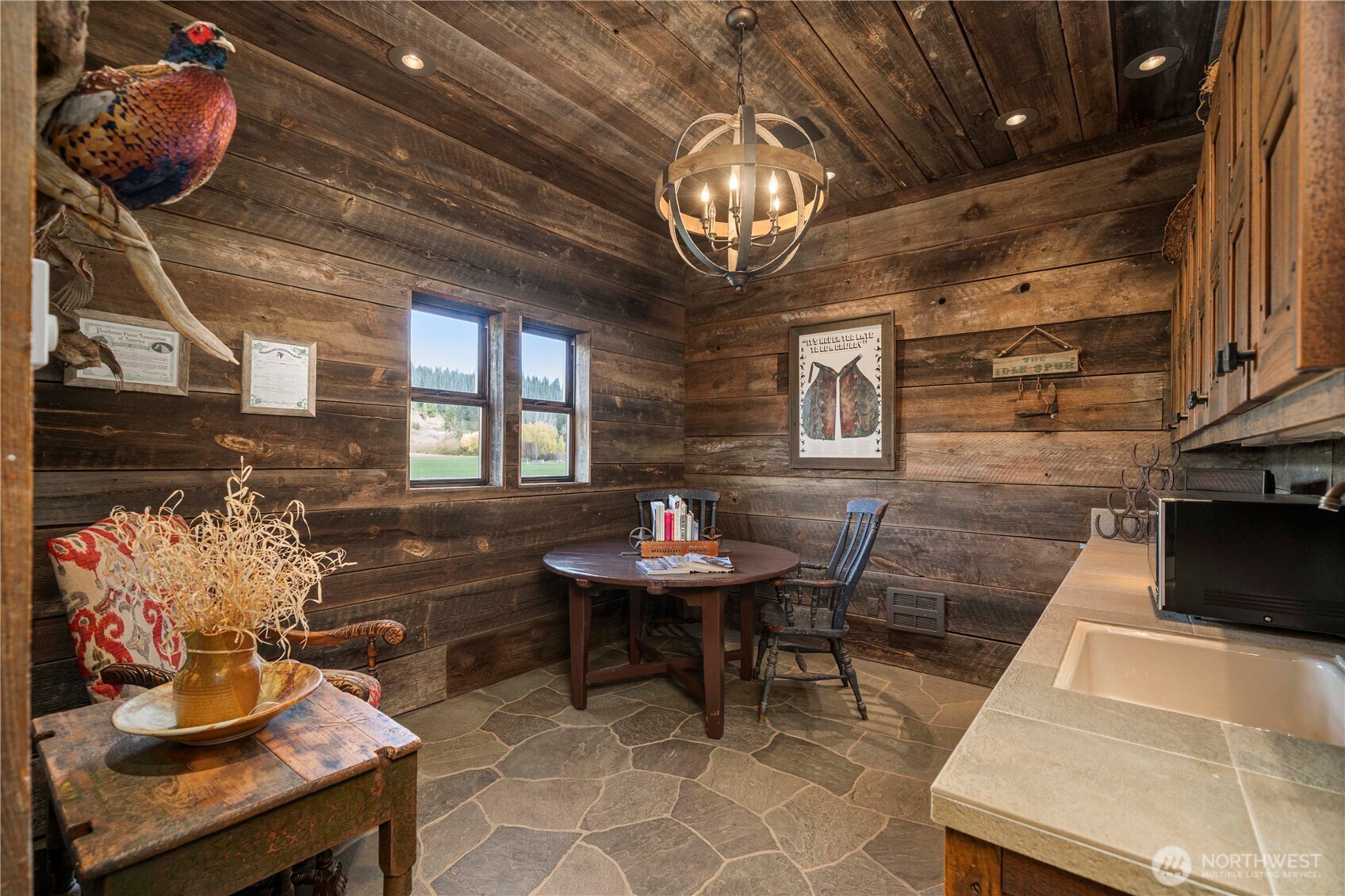 3431 Teanaway Road Property Photo 34