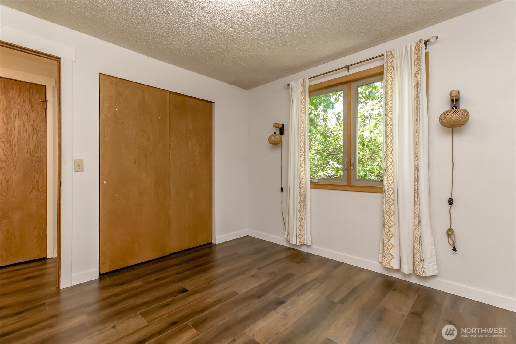 9506 29th Street Ct Property Photo 24