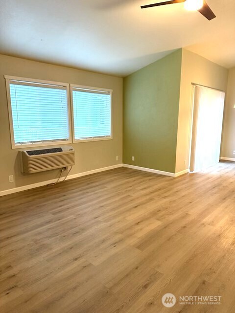 1509 Sunset Place Property Photo 11