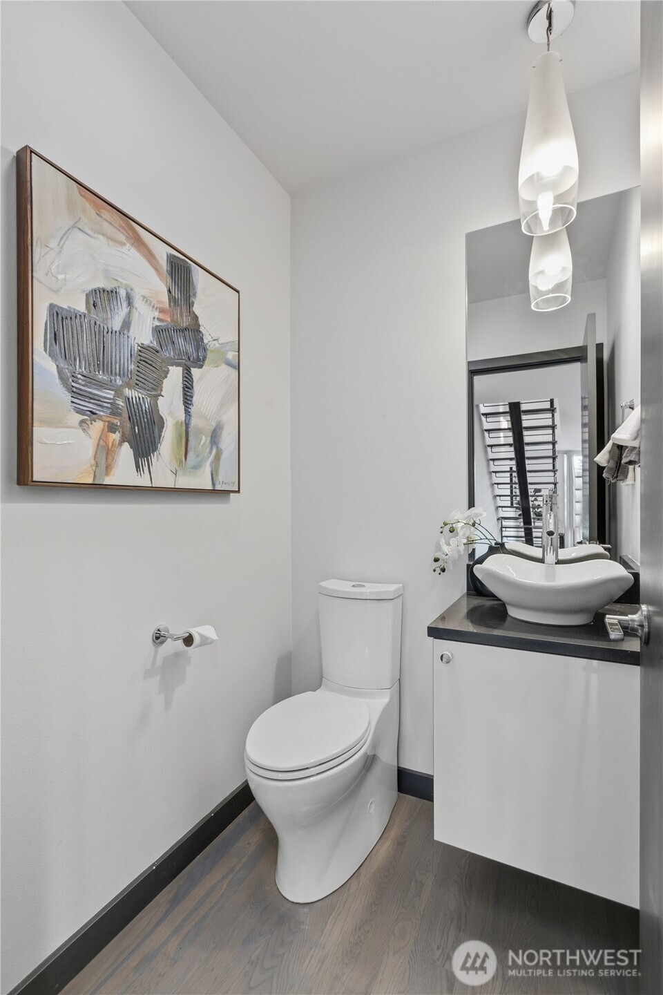 4419 B Corliss Avenue Property Photo 11