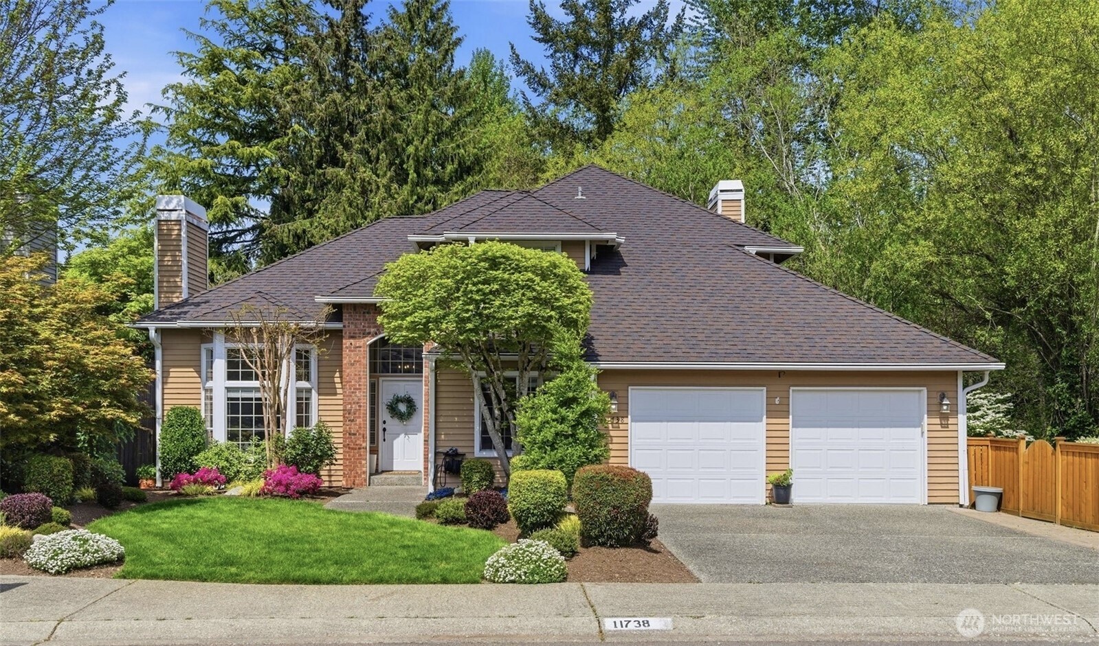 11738 SE 78th Place Property Photo 1