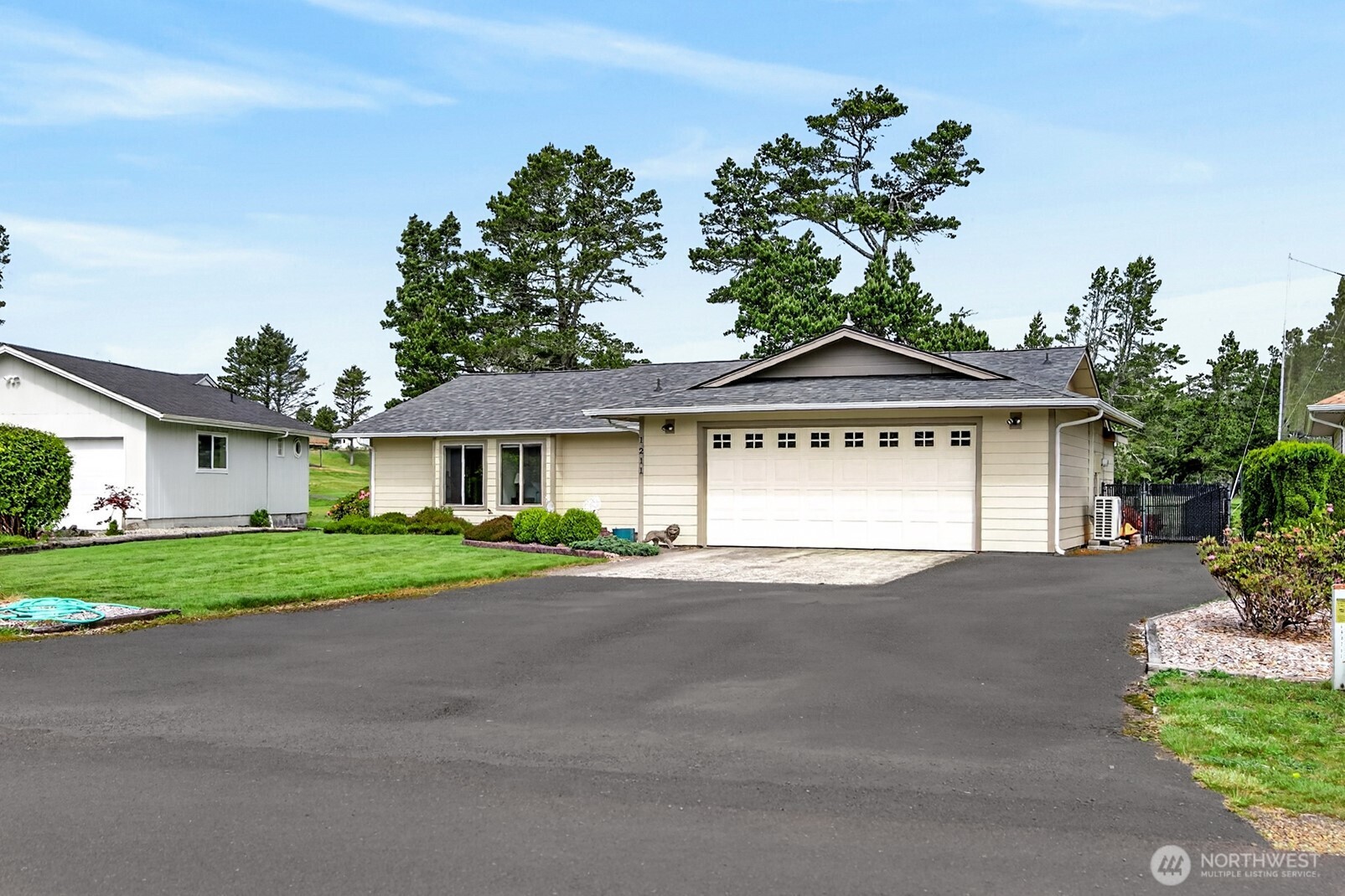 1211 314th Place Property Photo 2