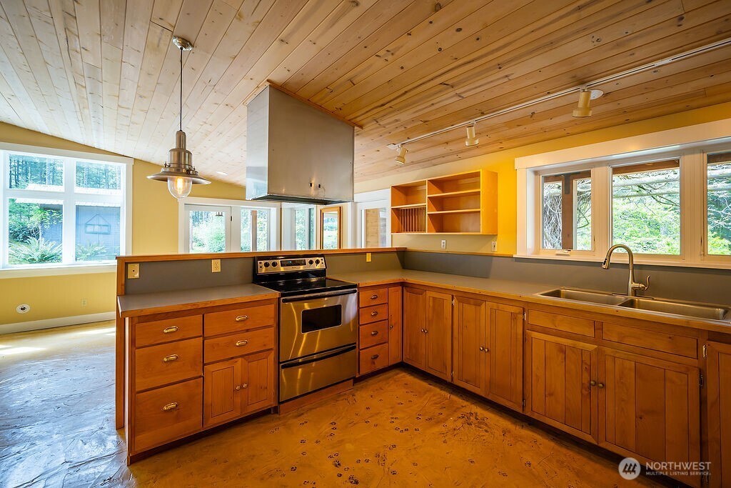 343 Burt Road Property Photo 10