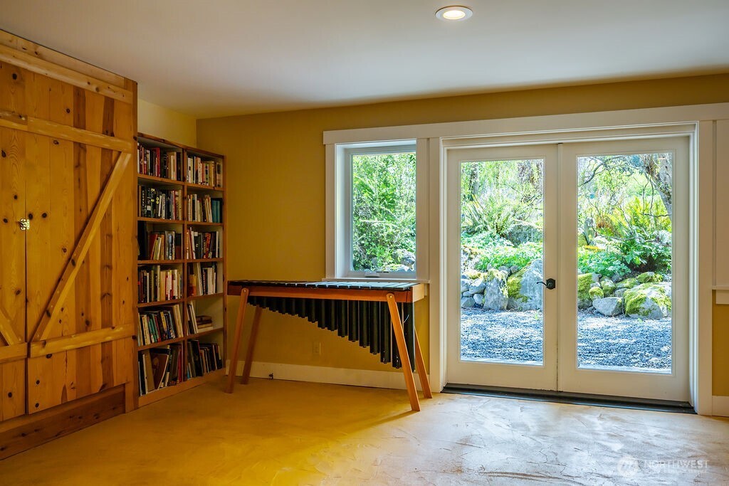 343 Burt Road Property Photo 18