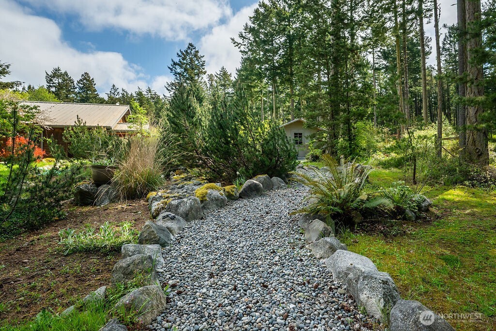 343 Burt Road Property Photo 28