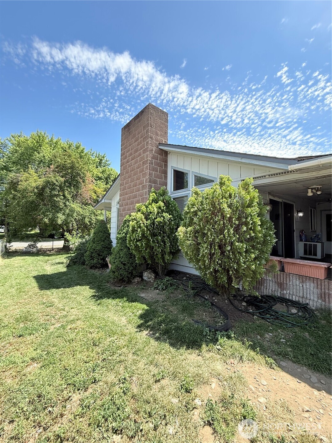 522 Golden Street Property Photo 34