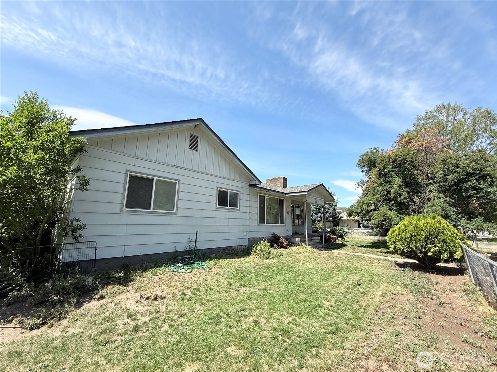 522 Golden Street Property Photo 36