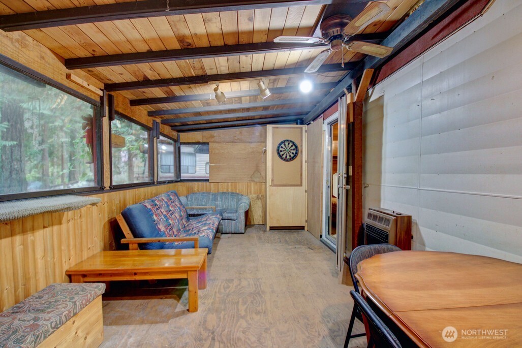 89 Sunset Circle Property Photo 15
