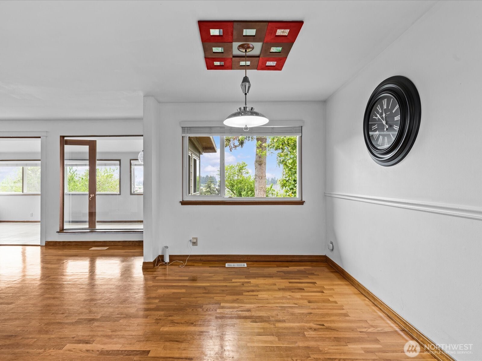14445 5th Avenue Property Photo 10