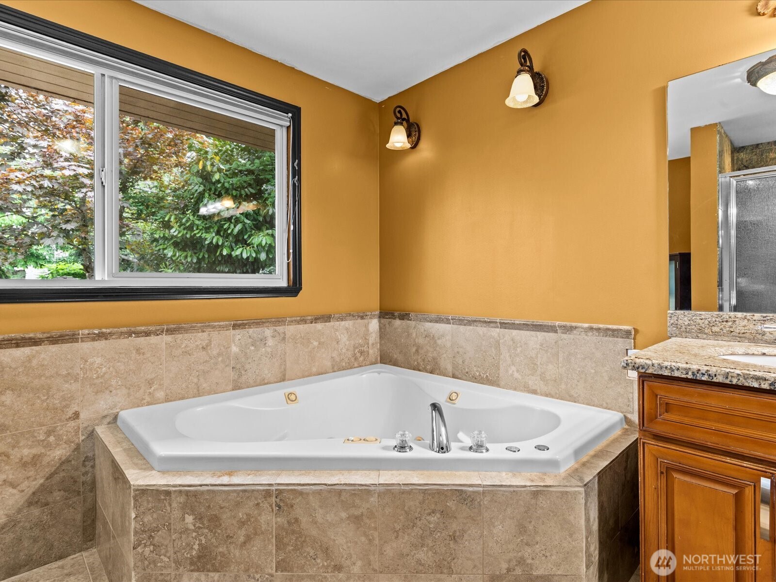 14445 5th Avenue Property Photo 16